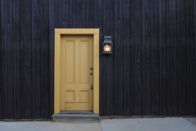 Replace-Exterior-Lighting